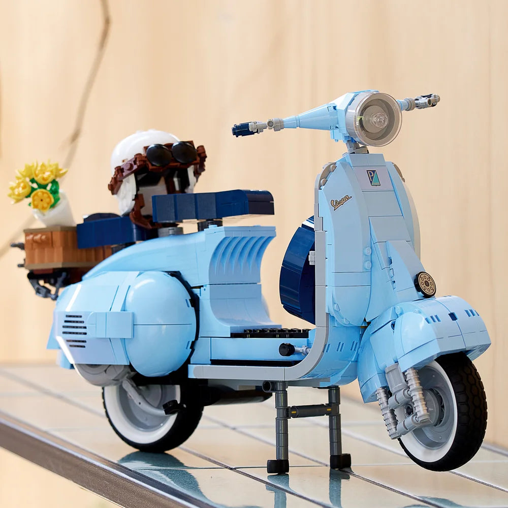 LEGO 10298