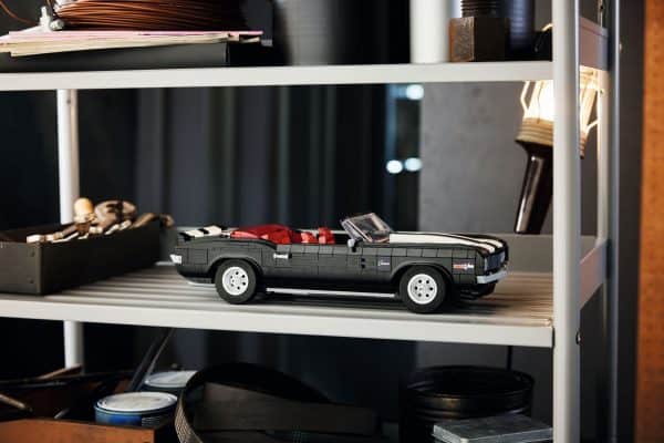 LEGO Icons - Chevrolet Camaro Z28 - 10304