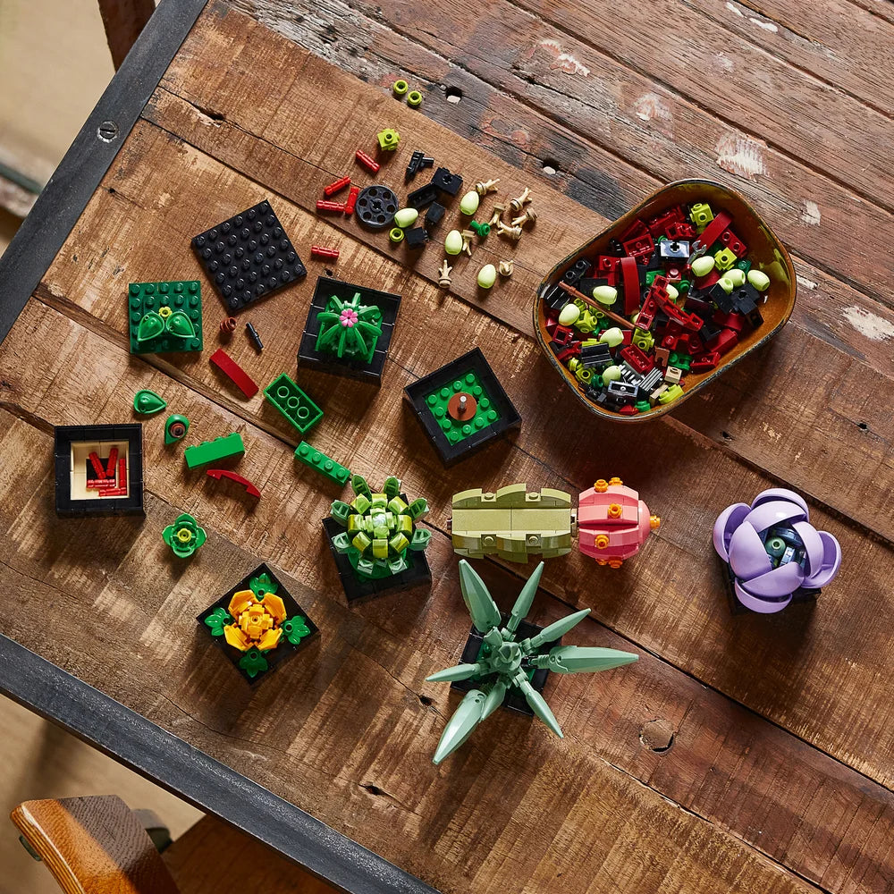 LEGO 10309