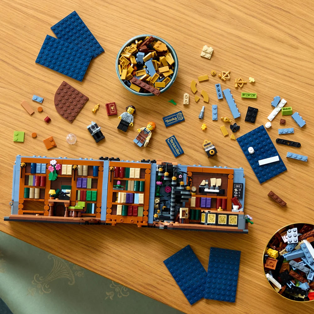 LEGO Icons - Boekensteun: Boekhandel - 11379
