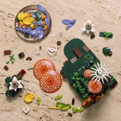 LEGO Botanicals - Bospaddenstoelen - 11505