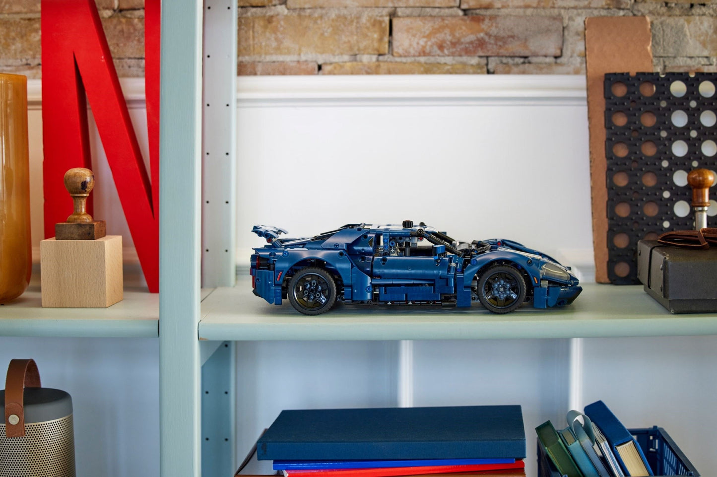 LEGO Technic - 2022 Ford GT - 42154