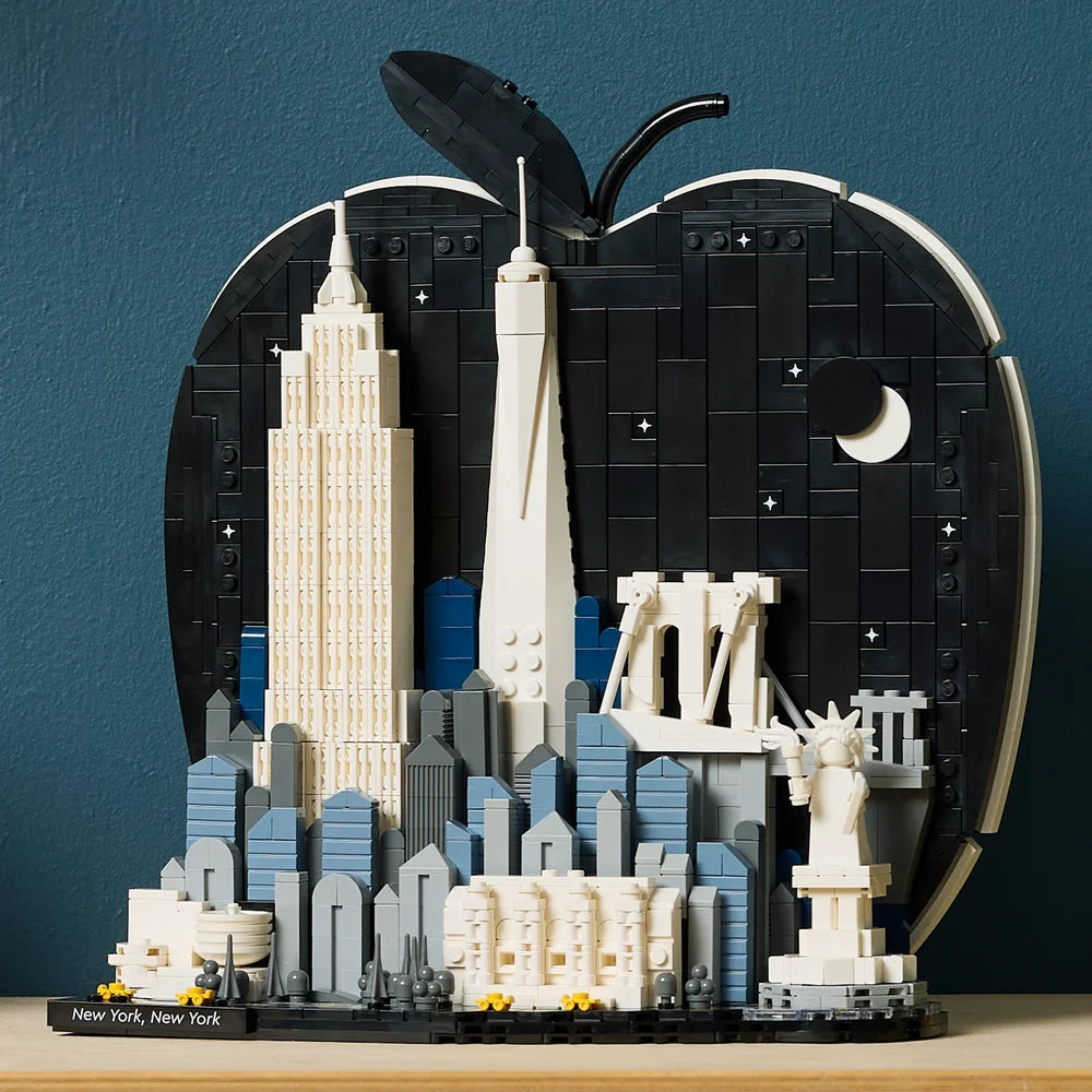 LEGO 21066