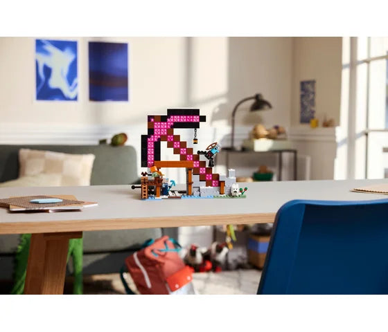 LEGO Minecraft - De pikhouweelmijn - 21277