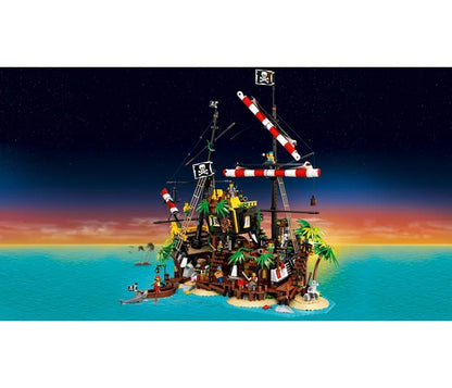 LEGO Ideas - Piraten van Barracuda Baai - 21322
