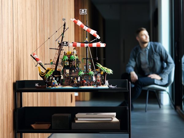 LEGO Ideas - Piraten van Barracuda Baai - 21322