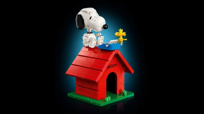 LEGO Ideas - Peanuts: Snoopy's hondenhok - 21368
