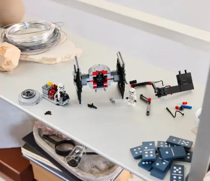 LEGO Star Wars - TIE Fighter™ met hangarbevestiging - 40771