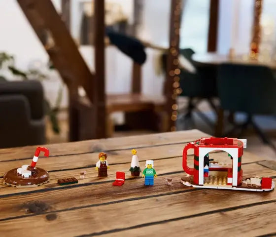LEGO Seasonal - Warme chocolademelkkraam - 40776