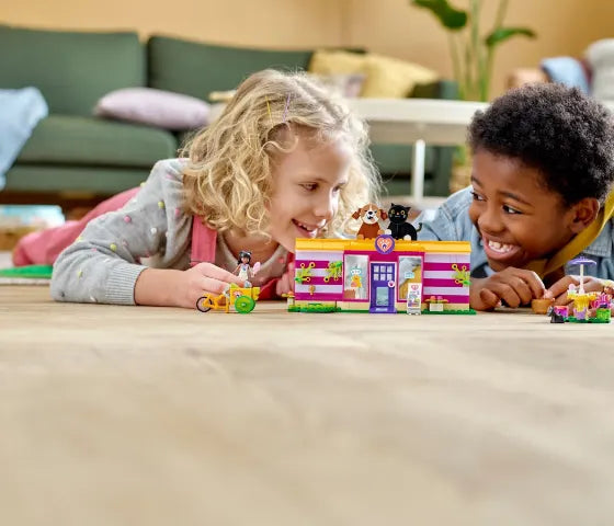 LEGO Friends - Huisdierenadoptie Café - 41699
