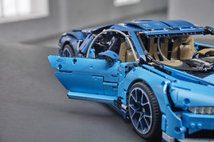 LEGO Technic - Bugatti Chiron - 42083