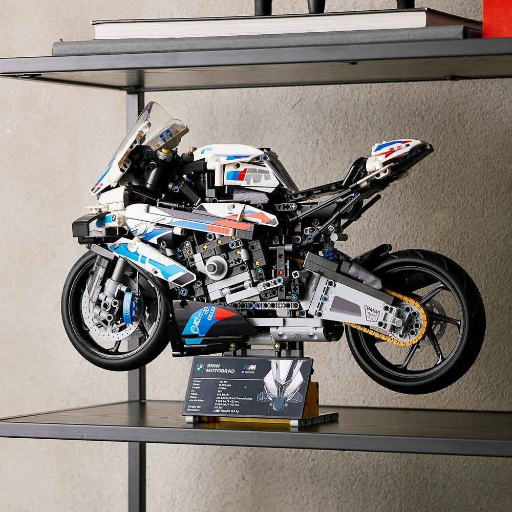 LEGO 42130