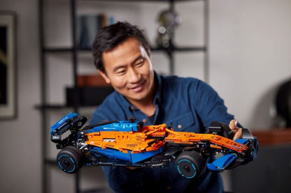 LEGO Technic - McLaren Formule 1 Racewagen - 42141