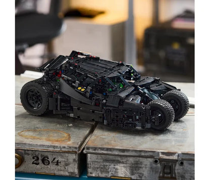 LEGO Technic - Batmobile™ Tumbler - 42239