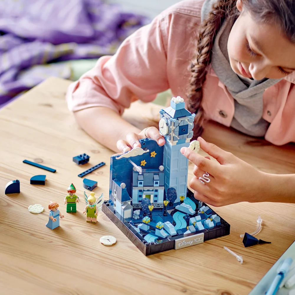 LEGO 43232