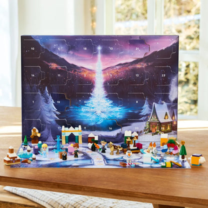 LEGO 43273
