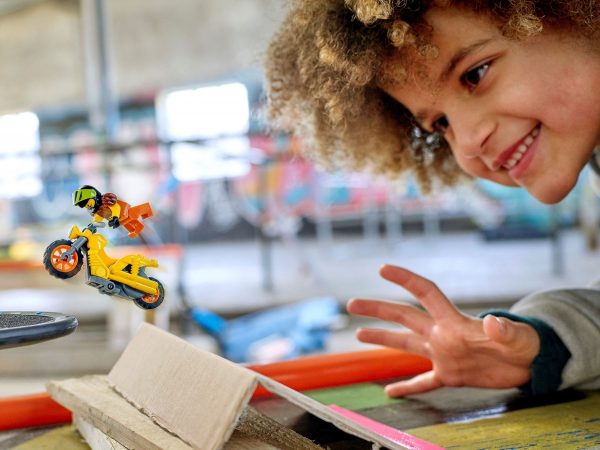 LEGO City - Sloop stuntmotor - 60297