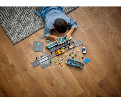 LEGO City - Treinstation - 60335