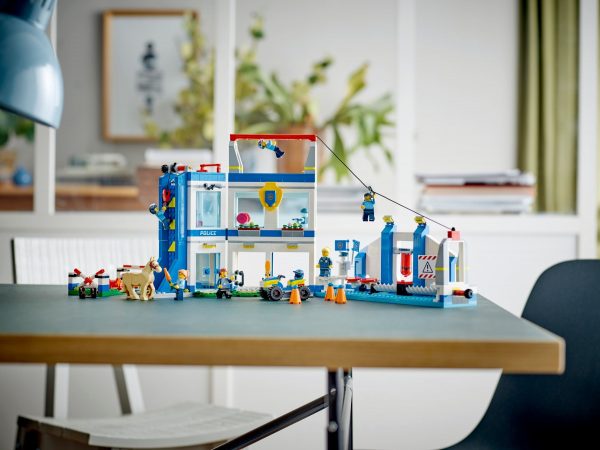 LEGO City - Politietraining academie - 60372
