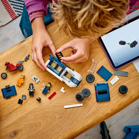 LEGO City - Politie gevangenentransport - 60479