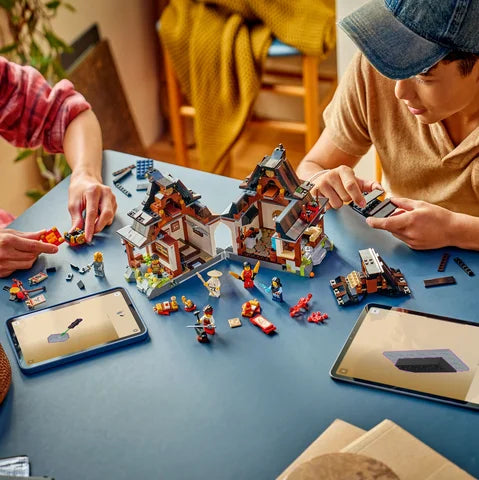 LEGO Ninjago - 15-jarig jubileum: Smederij De Vier Wapens - 71858