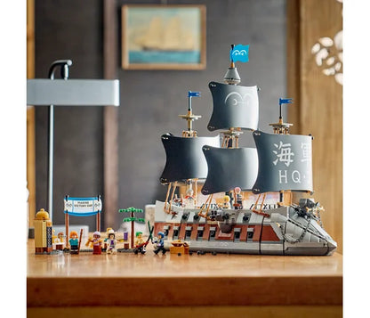 LEGO One Piece - Het slagschip van Garp - 75646