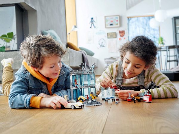 LEGO Marvel - Iron Man Wapenkamer - 76216