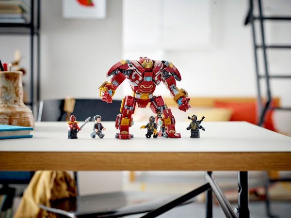 LEGO Marvel - De Hulkbuster: De slag om Wakanda - 76247