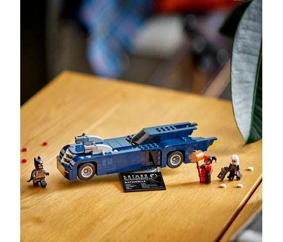 LEGO DC Comics - Batman™ met de Batmobile™ vs. Harley Quinn™ en Mr. Freeze™ - 76274