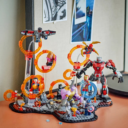 LEGO 76323