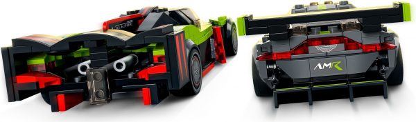 LEGO Speed Champions - Aston Martin Valkyrie AMR Pro and Aston Martin Vantage GT - 76910
