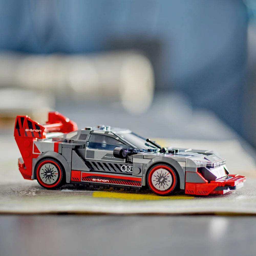 LEGO 76921