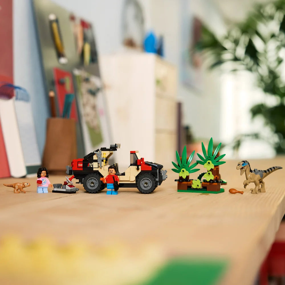 LEGO 76972