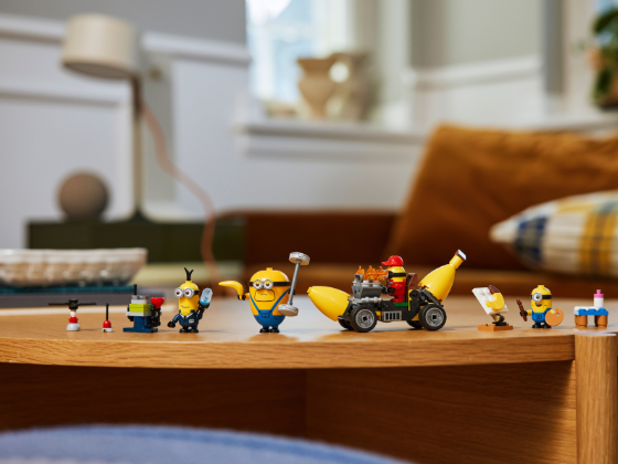 LEGO Despicable Me - Minions en bananenauto - 75580