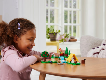 LEGO Animal Crossing - Kamperen met Bunnie - 77047