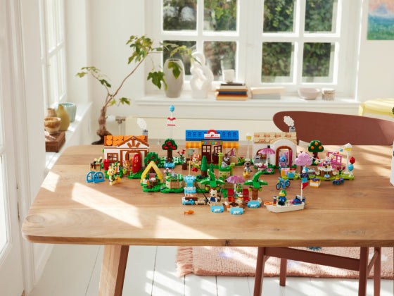 LEGO Animal Crossing - Kamperen met Bunnie - 77047