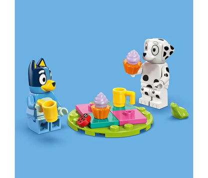 LEGO Bluey - Bluey en Chloé in de speeltuin - 11201