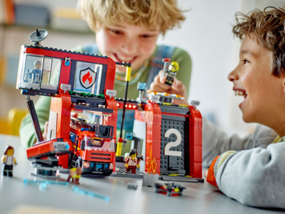 LEGO City - Brandweerkazerne en brandweerauto - 60414