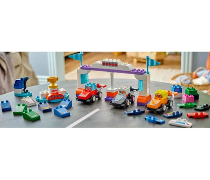 LEGO DUPLO - F1® team racewagens en coureurs - 10445