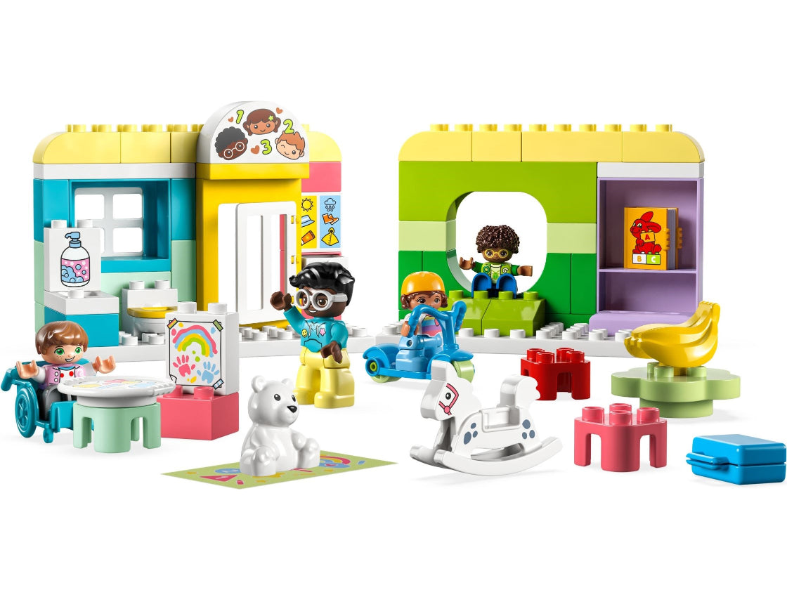 LEGO DUPLO - Het leven in het kinderdagverblijf - 10992