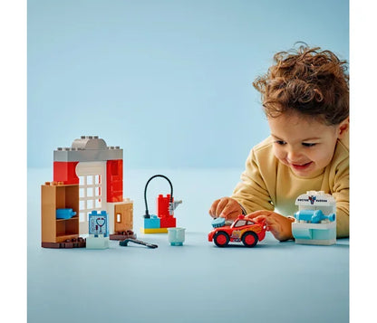 LEGO Disney - McQueens bezoek aan Docs garage - 10456