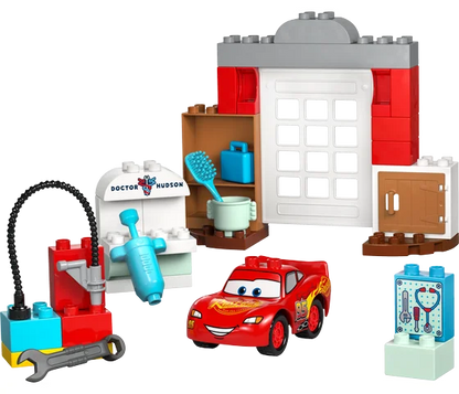 LEGO Disney - McQueens bezoek aan Docs garage - 10456