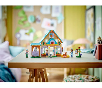 LEGO Friends - Dierenkliniek voor paarden en huisdieren - 42651