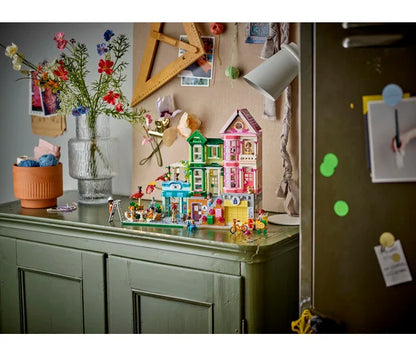 LEGO Friends - Heartlake City appartementen en winkels - 42670