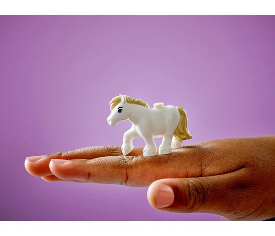 LEGO Friends - Ponyboerderij en stal - 42654