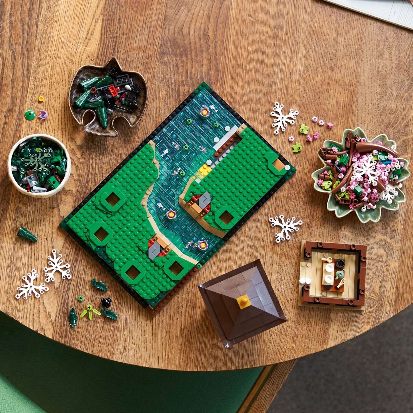 LEGO Icons - Rustgevende tuin - 10315