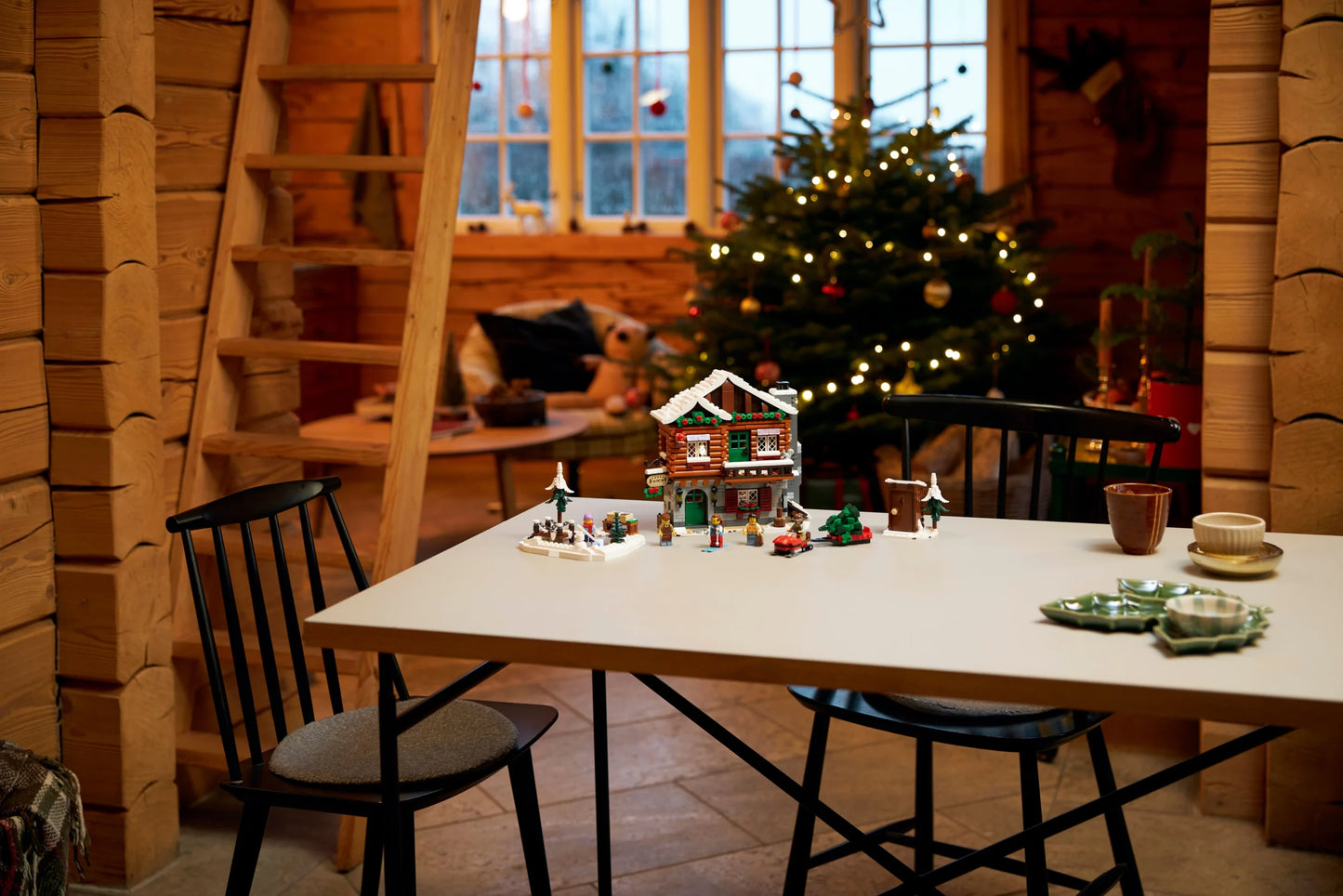 LEGO Icons - Skihut - 10325