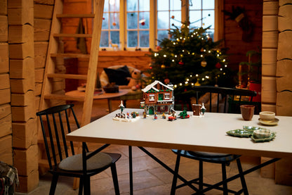 LEGO Icons - Skihut - 10325