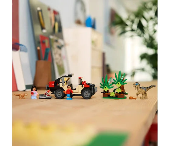 LEGO Jurassic World - Offroad raptorontsnapping - 76972