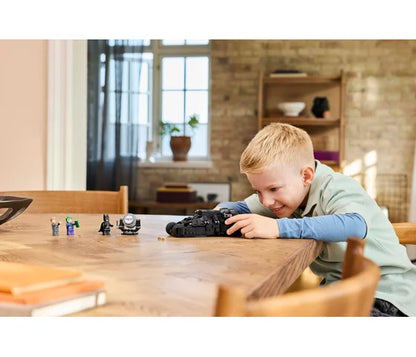 LEGO Marvel - Batman™ Tumbler vs. Two-Face™ en The Joker™ - 76303